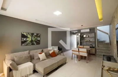 Casa com 3 quartos à venda na Rua São Leotélio, --, Vila Ede, São Paulo