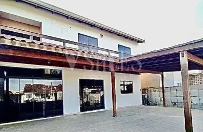 Conforto e beleza em casa com varanda e área gourmet