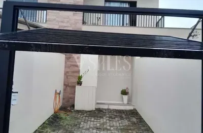 Apartamento mobiliado com entrada individual e sacada com churrasqueira!