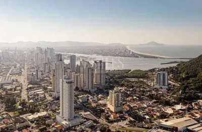 Apartamento com 2 quartos à venda na Avenida Sete de Setembro, Centro, Itajaí