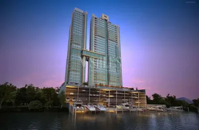 Luxuoso apartamento duplex à venda no marina beach towers – sofisticação e vista exclusiva!