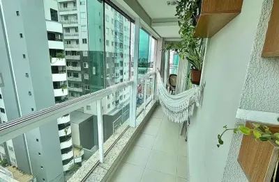 Viva com estilo, 3 quartos no centro de itajai, espaços amplos