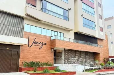 Quadra mar, moderno e luxuoso, amplo espaço, salão de festas