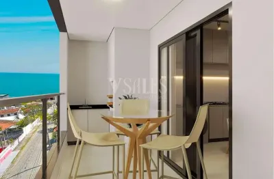 Inovador e moderno, 350 metros da praia, área de lazer, piscina, salão de festas!