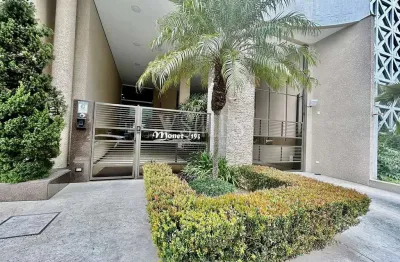 Apartamento localização privilegiada a passos da beira rio itajai