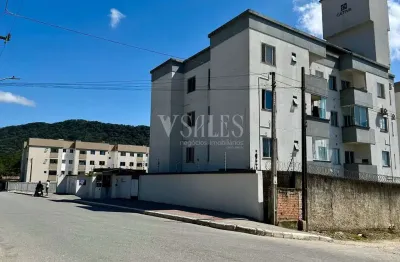 Morar ou investir em espinheiros: localização prática e preço acessível