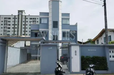 Apartamento com Suíte e Churrasqueira no Bairro São Vicente