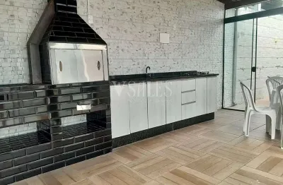 Oportunidade em Itajaí: imóvel com suíte, piscina e área gourmet financiável