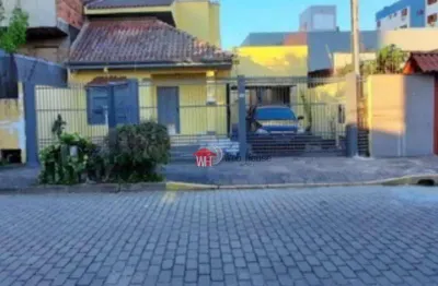Casa com 3 dormitórios à venda, 135 m² por r$ 750.000,00 - santana - porto alegre/rs