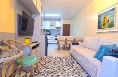 Oportunidade de investimento! apartamento mobiliado no centrinho dos ingleses, 50m da praia