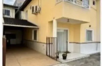 Casa em condomínio fechado com 3 quartos à venda na avenida 31 de julho, ipitanga, lauro de freitas, 95 m2 por r$ 520.000