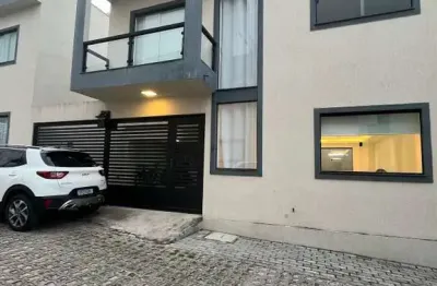 Casa em condomínio fechado com 3 quartos à venda na rua marta maria de jesus, buraquinho, buraquinho, lauro de freitas, 10 m2 por r$ 815.000