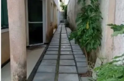 Casa em condomínio fechado com 4 quartos para alugar na rua joaquim de carvalho campos, ipitanga, ipitanga, lauro de freitas, 120 m2 por r$ 2.800