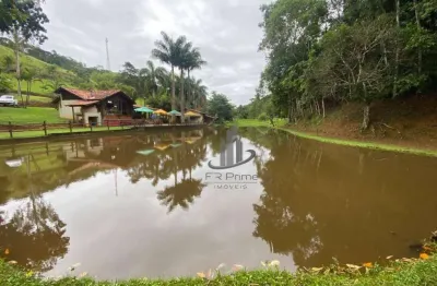 Linda chácara e restaurante à venda - ipiabas - barra do piraí/rj