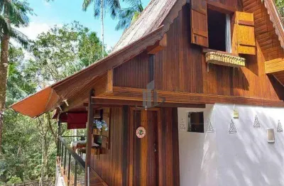 Casa em condomínio fechado com 2 quartos à venda no Penedo, Itatiaia 