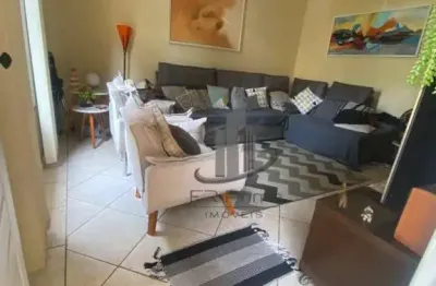 Ótima casa com amplo quintal e piscina - jardim belvedere - volta redonda/rj
