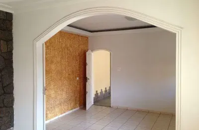 Casa com 4 quartos à venda por R$ 565.000 - São Luís - Volta Redonda/RJ