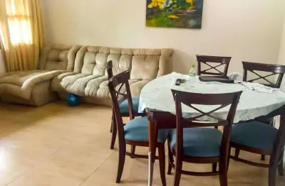 Excelente casa LINEAR à venda no bairro Jardim Tiradentes, em Volta Redonda!!