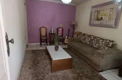 Excelente casa DUPLEX com 4 quartos à venda por R$ 820.000 - Volta Grande - Volta Redonda/RJ