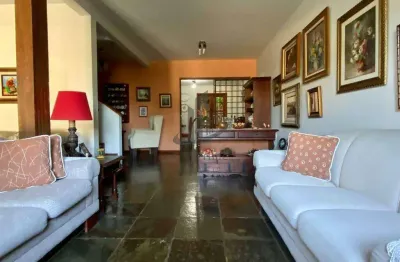 Excelente Casa com 3 quartos à venda, 119 m² por R$ 750.000 - Jardim Primavera - Volta Redonda/RJ