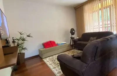 Maravilhosa Casa DUPLEX com 4 Quartos - venda por R$ 799.000 - Voldac - Volta Redonda/RJ