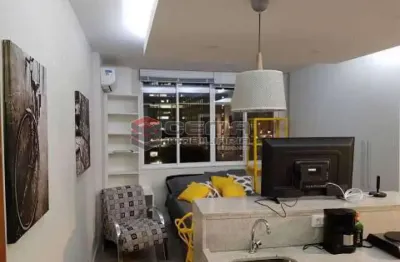 Kitnet / stúdio à venda na avenida gomes freire, centro, rio de janeiro, 26 m2 por r$ 290.000