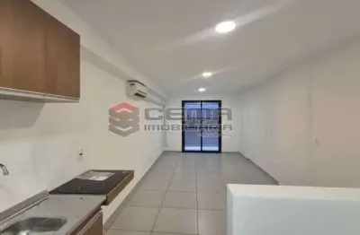 Kitnet / stúdio para alugar na rua irineu marinho, centro, rio de janeiro, 32 m2 por r$ 1.600