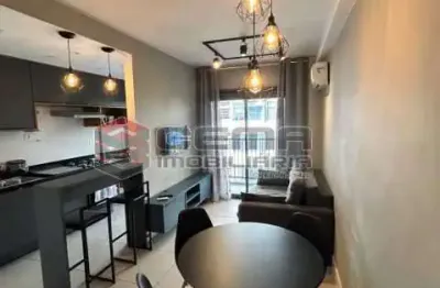 Apartamento com 1 quarto à venda na rua do resende, centro, rio de janeiro, 47 m2 por r$ 550.000
