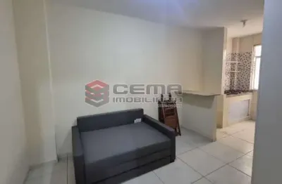 Kitnet / stúdio à venda na rua riachuelo, centro, rio de janeiro, 20 m2 por r$ 150.000