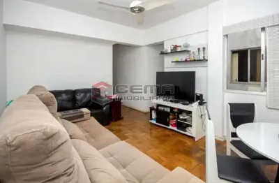 Apartamento com 2 quartos à venda na rua belisário távora, laranjeiras, rio de janeiro, 70 m2 por r$ 650.000