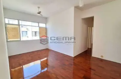 Apartamento com 2 quartos para alugar na rua são salvador, flamengo, rio de janeiro, 70 m2 por r$ 4.500