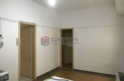 Apartamento com 2 quartos à venda na rua do resende, centro, rio de janeiro, 59 m2 por r$ 320.000