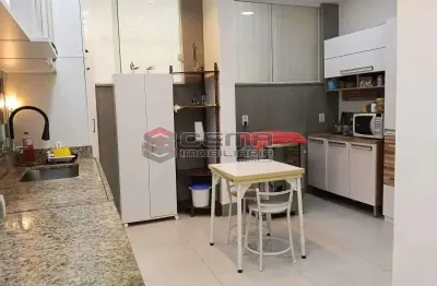 Apartamento com 2 quartos à venda na rua bento lisboa, catete, rio de janeiro, 54 m2 por r$ 890.000