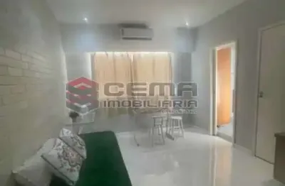 Kitnet / Stúdio à venda na Rua do Catete, Glória, Rio de Janeiro