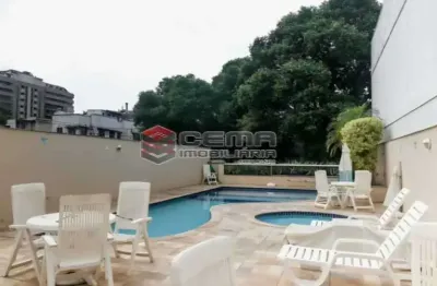 Excelente apartamento 3 quartos com suíte e 2 vagas em botafogo