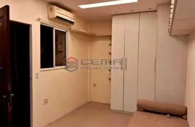 Kitnet / Stúdio à venda na Rua Senador Correia, Laranjeiras, Rio de Janeiro