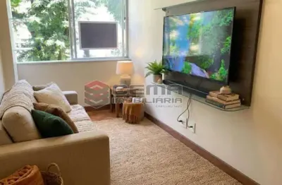 2 Quartos em Laranjeiras - Piso Sinteco + Terraço c/ Chuveirão