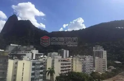 Apartamento com 2 quartos à venda na rua álvares borgerth, botafogo, rio de janeiro, 85 m2 por r$ 950.000