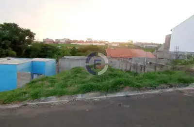 Terreno parcialmente murado no parque belvedere. ótima localização.
