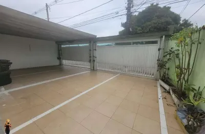 Triplex para locação com suítes e área gourmet | silvia simone imóveis