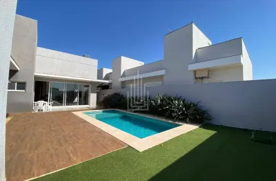 Casa térrea à venda no condomínio arco de paris em foz do iguaçu.