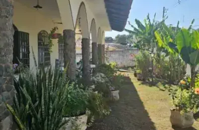 Casa com 4 quartos à venda na Travessa dos Parecis, 344, Quilombo, Cuiabá
