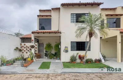 Sobrado à venda com 3 suítes e piscina privativa no condomínio goiabeiras, próximo ao colégio coração de jesus, cuiabá.