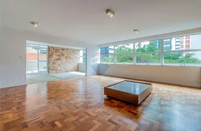 Apartamento de cinema, 5 dorms, 4 suítes, reformado, em higienópolis, 327m², 3 vagas.
