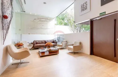 Casa comercial de alto padrão no jardim europa com 300m2 ,6 salas e 6 vagas de garagem ,atrás do clube hebraica