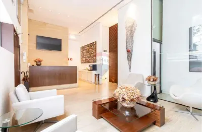 Casa comercial de alto padrão no jardim europa com 300m2 ,6 salas e 6 vagas de garagem ,atrás do clube hebraica