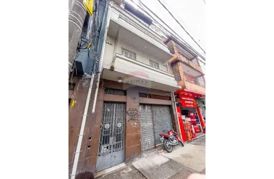 Venda Prédio Av. Rudge 410 - Bom Retiro, sendo 2 andares, 4 aptos de 90m², 800 m² de área útil total, Loja de 300m² no térreo por R$ 2.000.000,00