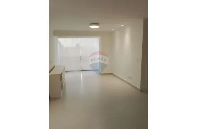Apartamento moderno na pompeia com vista deslumbrante