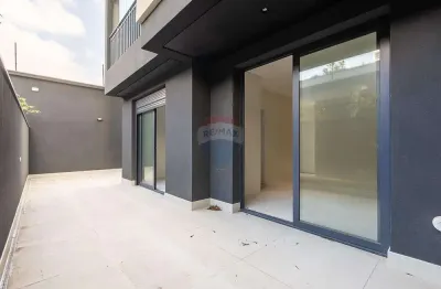 Vende-se apartamento Garden com 2 suítes por R$ 1.850.000,00, na Rua Doutor José Pereira de Queiroz, 47 – São Paulo.