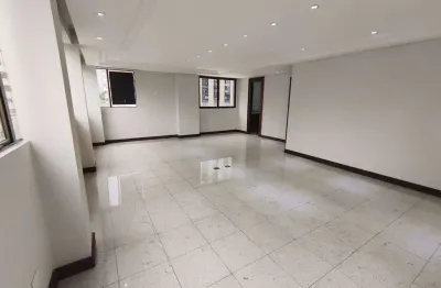 Sala comercial para alugar na rua da glória, 393, centro cívico, curitiba, 64 m2 por r$ 2.500